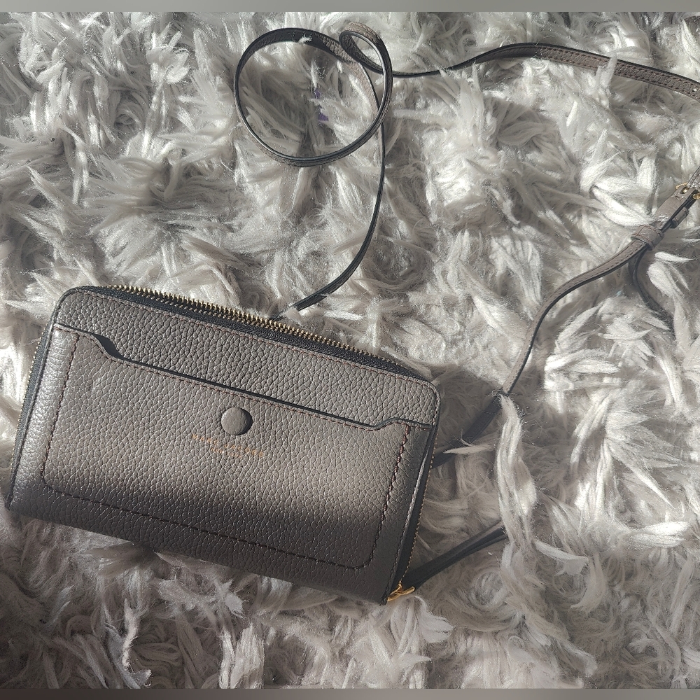Marc Jacobs Grey Leather Crossbody Clutch